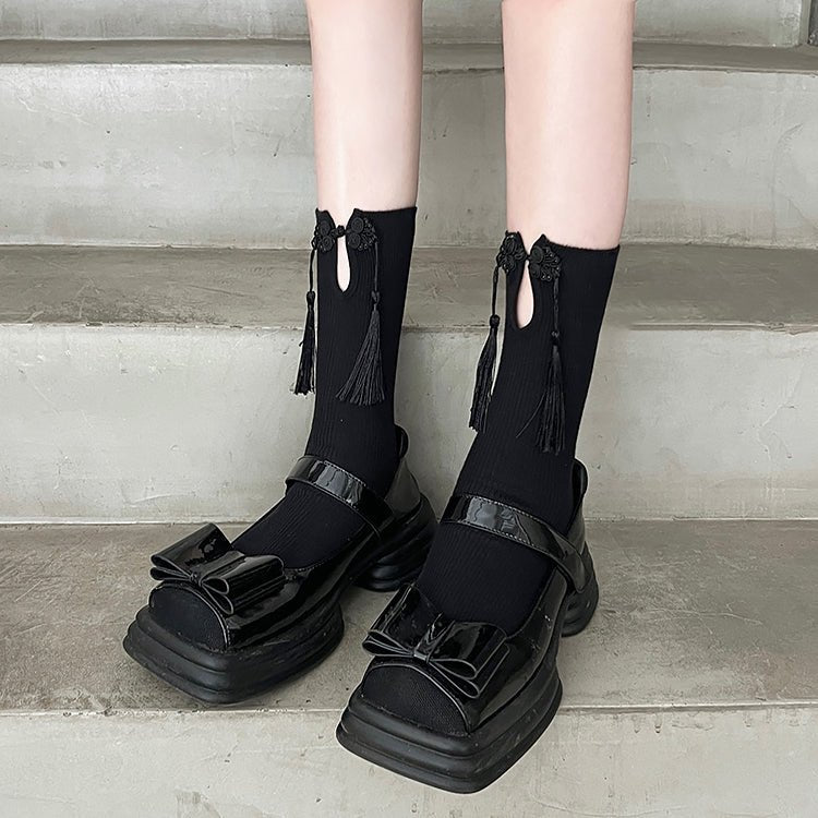 Oriental Tassel Mid-calf Socks - Black - Kirakira World