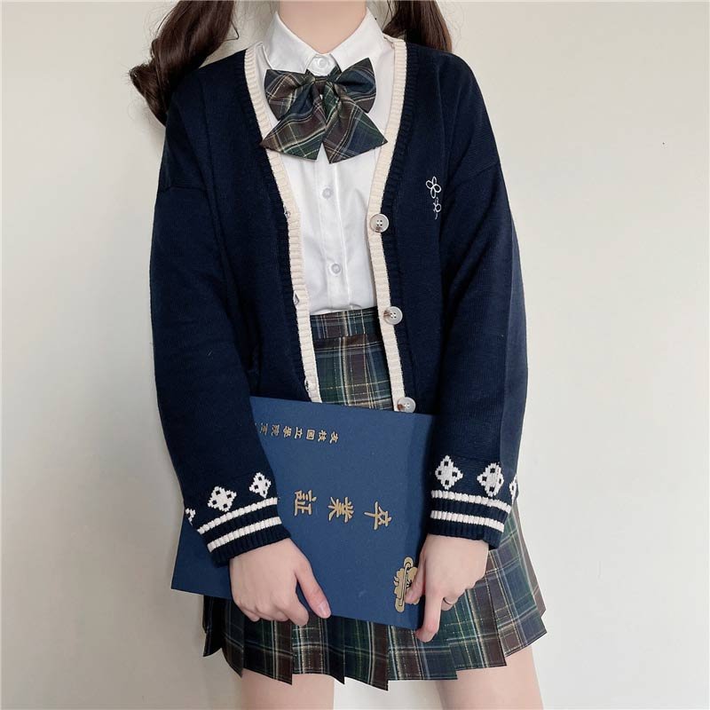 Cute Rabbit Embroidery V-neck Cardigan Sweater - Kirakira World - grungestyle - kawaii fashion -kawaii store-kawaii aesthetic - kawaiistyle
