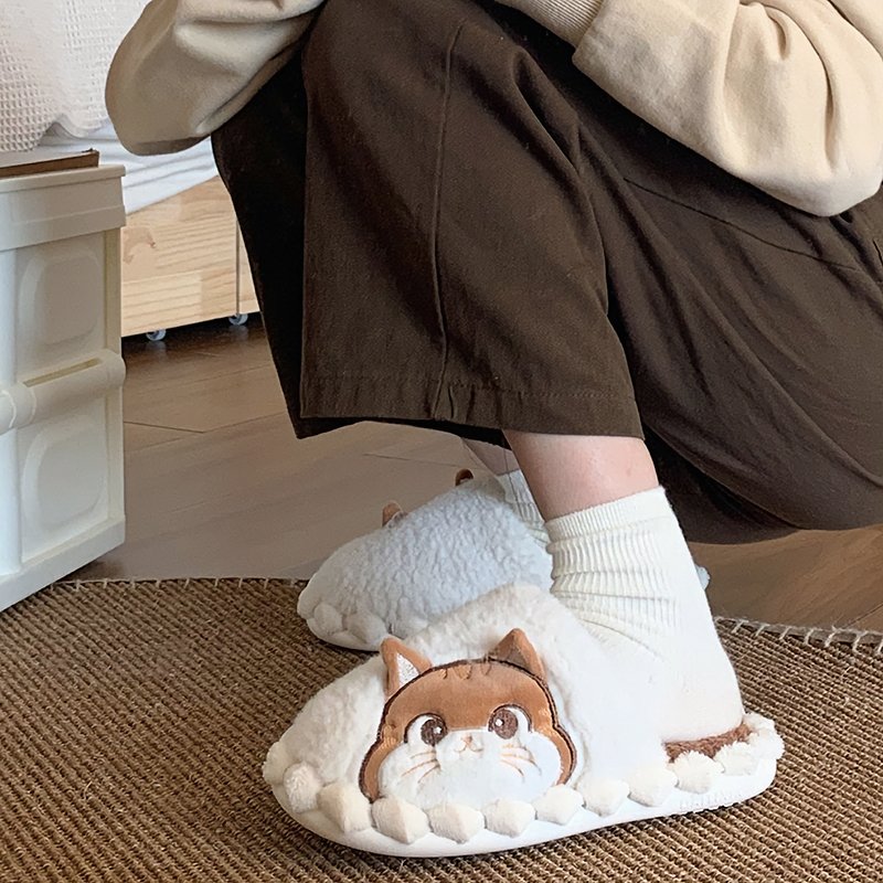 Cute Cat Winter Indoor Slippers - Kirakira World - grungestyle - kawaii fashion -kawaii store-kawaii aesthetic - kawaiistyle