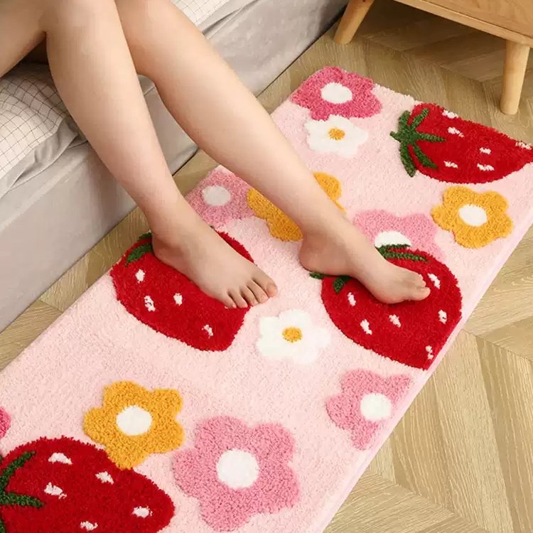 Cute Strawberry Mat/Rug - Kirakira World - grungestyle - kawaii fashion -kawaii store-kawaii aesthetic - kawaiistyle