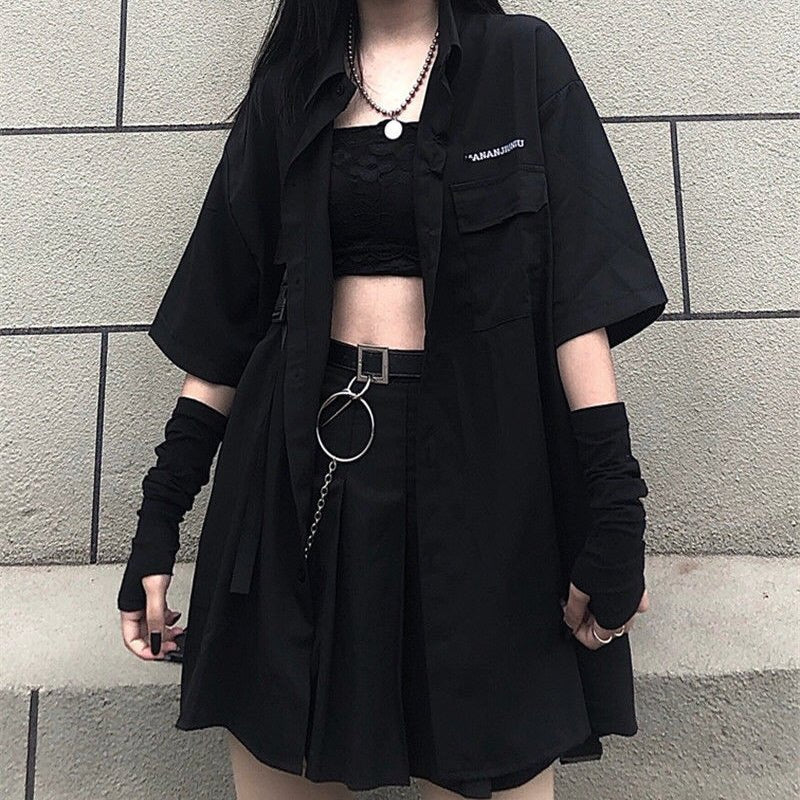 Dark Girl Pocket T-Shirt / Chain Skirt Set - Kirakira World - grungestyle - kawaii fashion -kawaii store-kawaii aesthetic - kawaiistyle