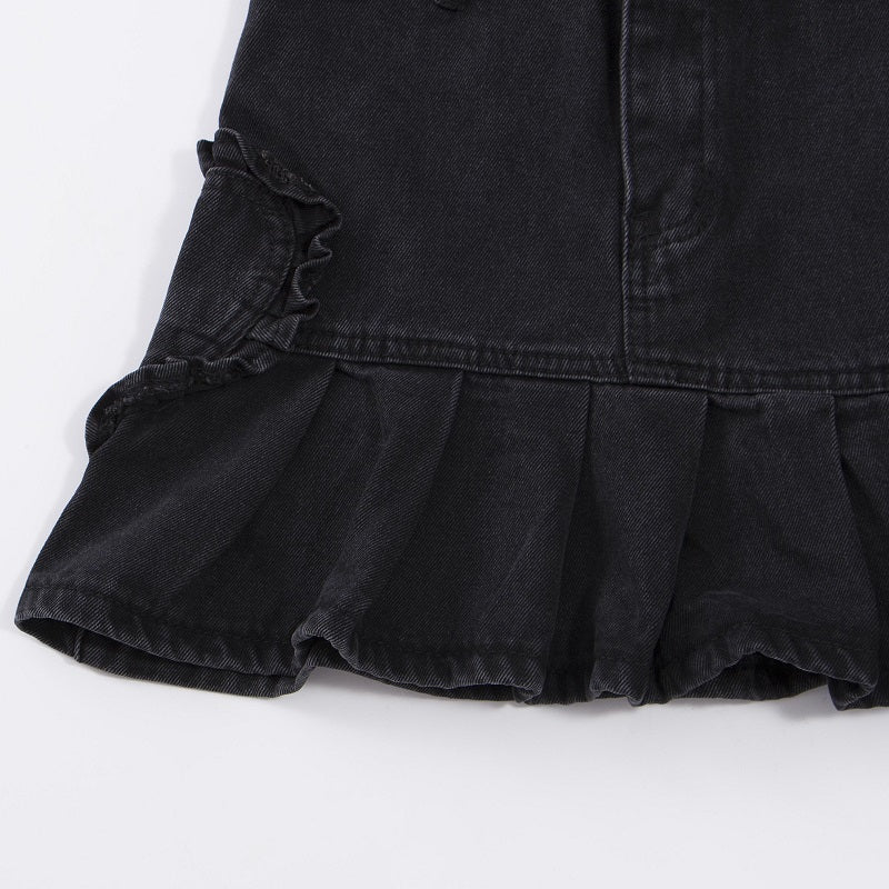 Kirakira World Pastel Goth Pocket Black Denim Skirt