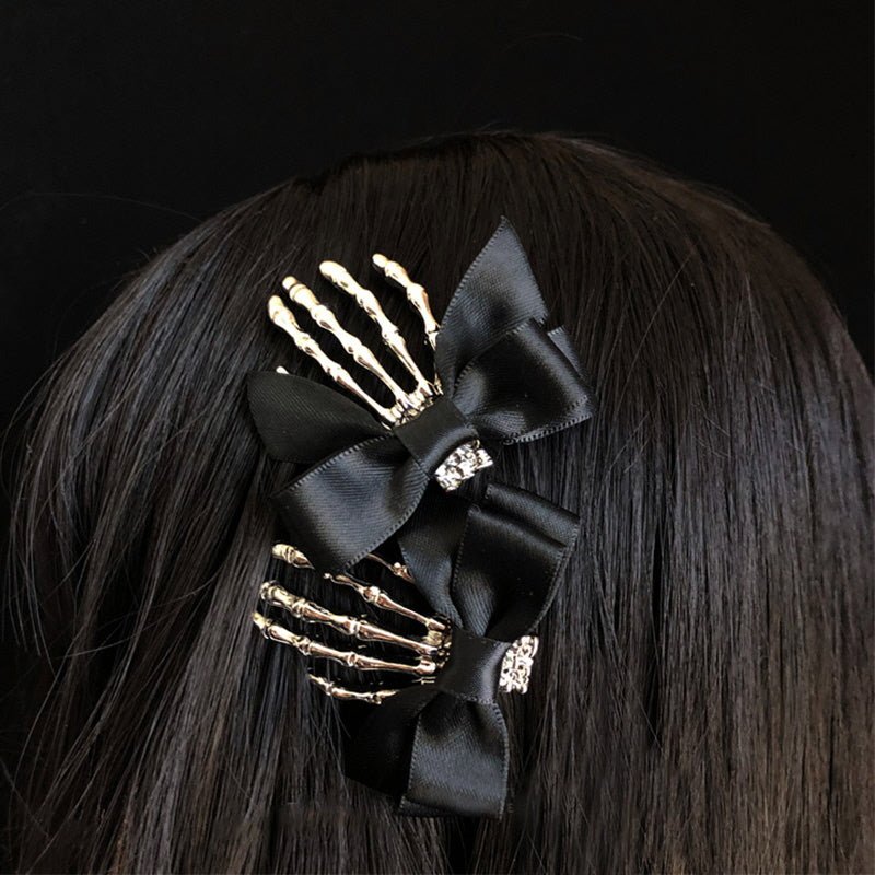 2pcs Halloween Bow Skull Hand Hairpin - Kirakira World - grungestyle - kawaii fashion -kawaii store-kawaii aesthetic - kawaiistyle