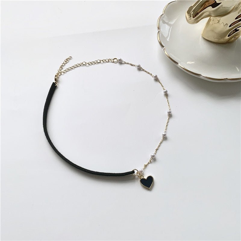 Unique Heart Pendant Pearls Choker Necklace - Kirakira World - grungestyle - kawaii fashion -kawaii store-kawaii aesthetic - kawaiistyle