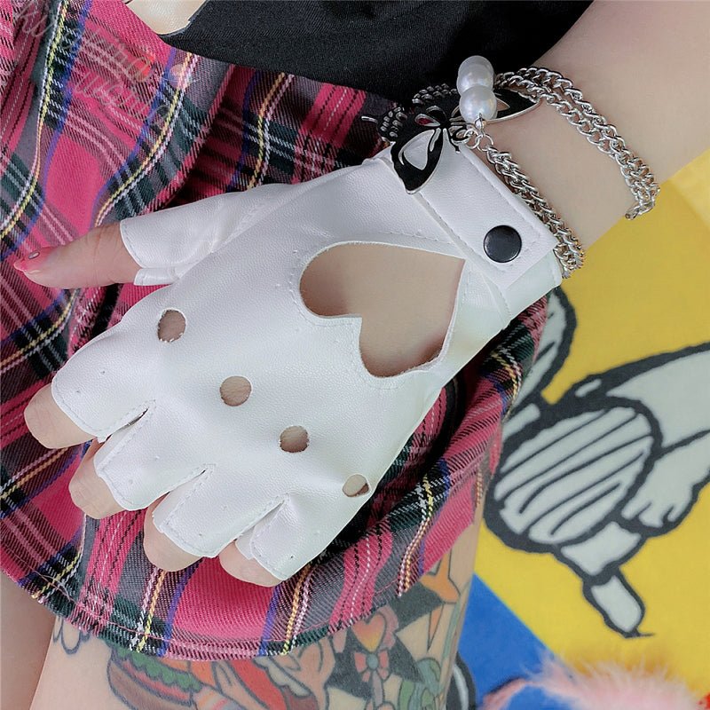 Women Heart Cutout PU Leather Gloves - Kirakira World - grungestyle - kawaii fashion -kawaii store-kawaii aesthetic - kawaiistyle